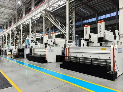 EDM (Electrical Discharge Machine)